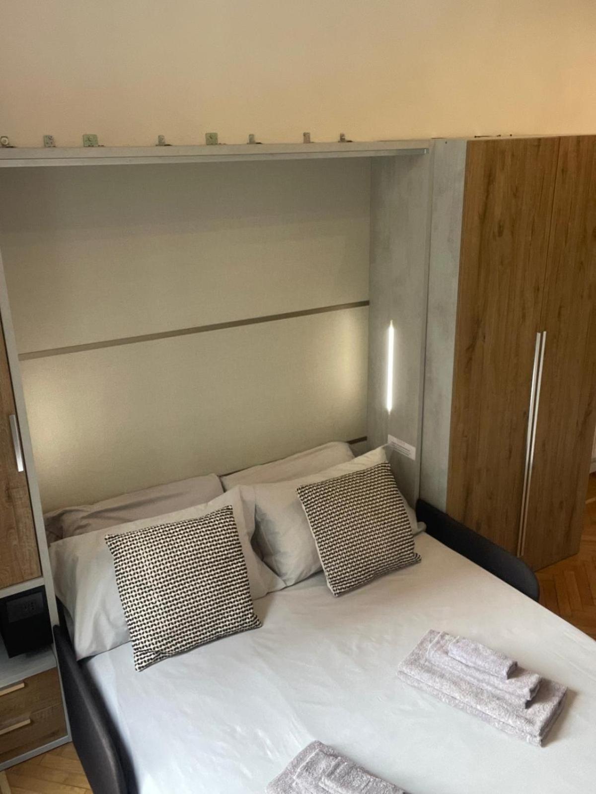 Drooms 4,0 Domotic Smart Self 24H,7 Vicino Treni Porta Susa E Centro Storico Torino Dış mekan fotoğraf
