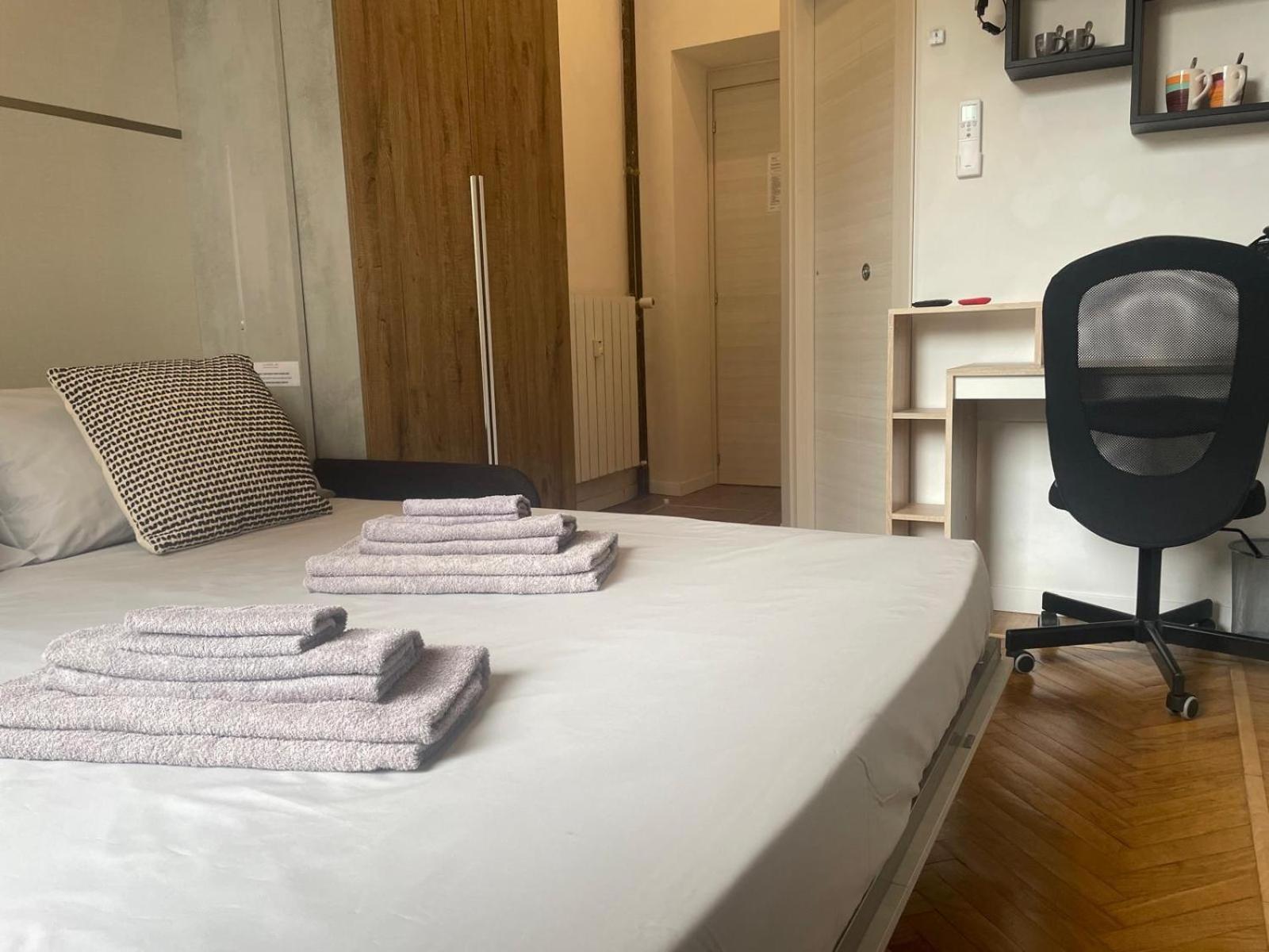 Drooms 4,0 Domotic Smart Self 24H,7 Vicino Treni Porta Susa E Centro Storico Torino Dış mekan fotoğraf