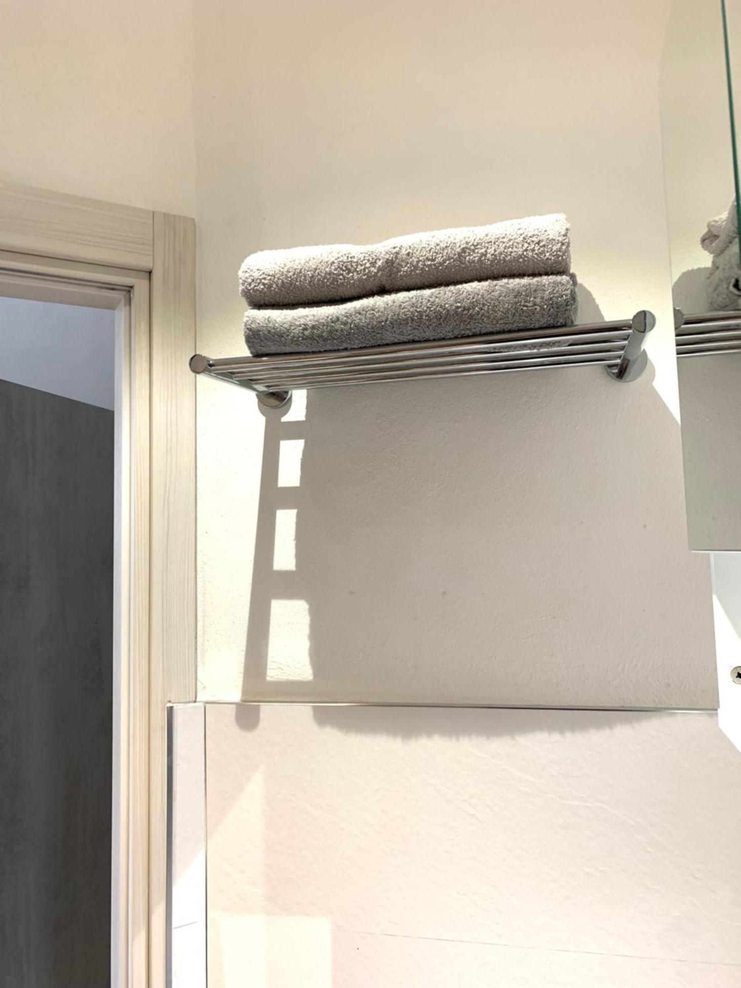 Drooms 4,0 Domotic Smart Self 24H,7 Vicino Treni Porta Susa E Centro Storico Torino Dış mekan fotoğraf
